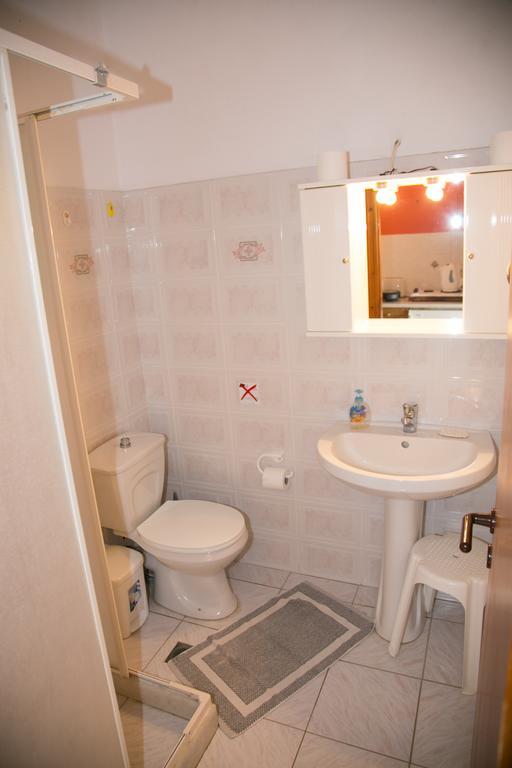 Almyros Studios & Apartments Kounopetra Екстериор снимка