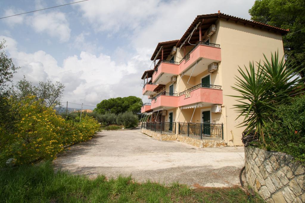 Almyros Studios & Apartments Kounopetra Екстериор снимка