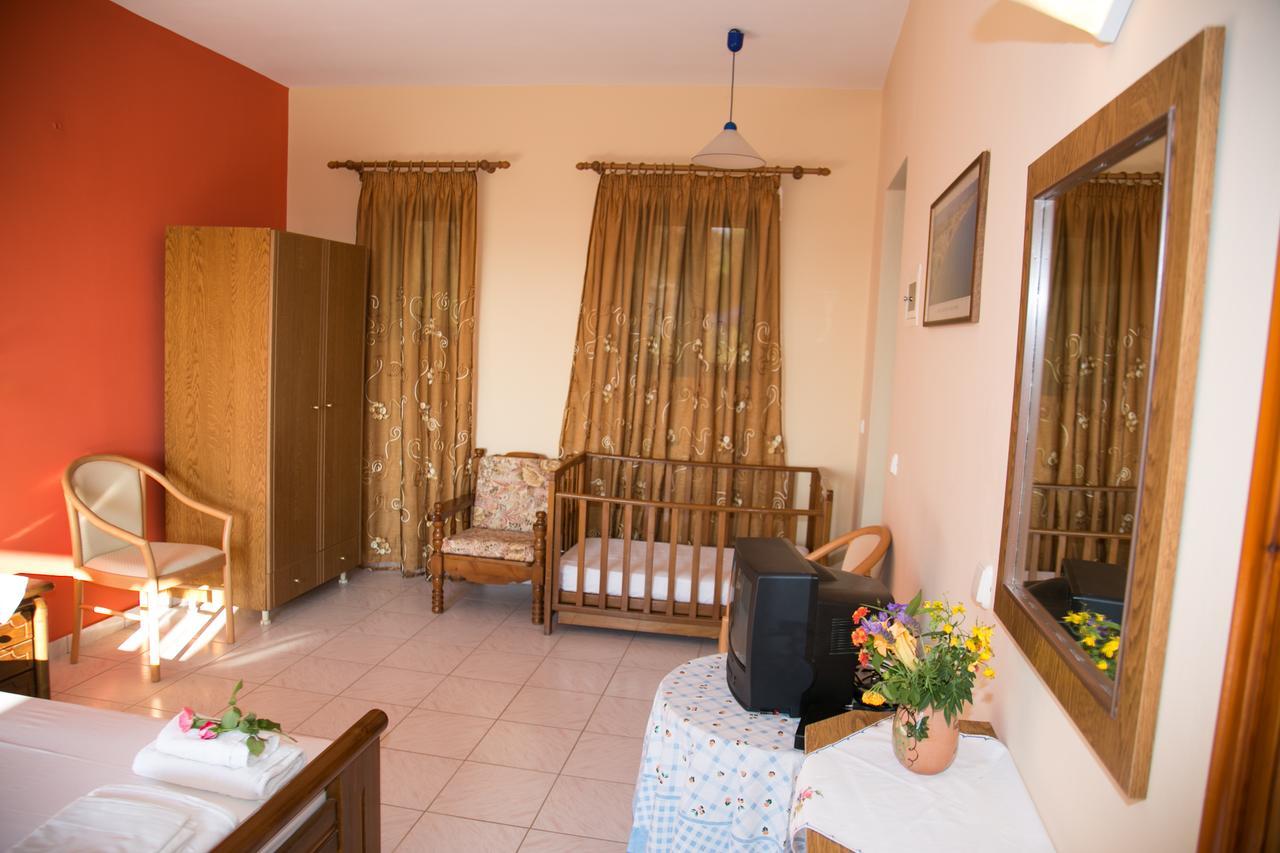 Almyros Studios & Apartments Kounopetra Екстериор снимка